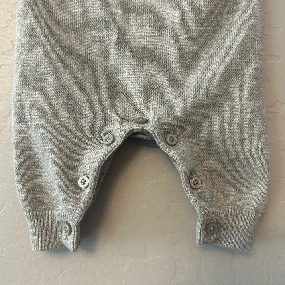 ⭐️Baby Gap gray pink and white smile sweater one piece outfit size newborn